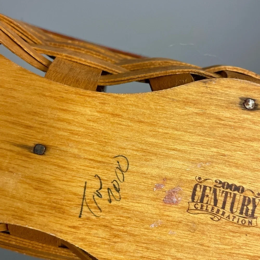 2000 Longaberger Barbecue Buddy Basket Small